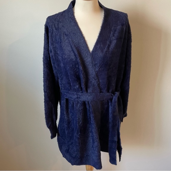 SAVAGE x Fenty (M/L) Fluff it Up Robe in Navy Blue - Picture 13 of 15